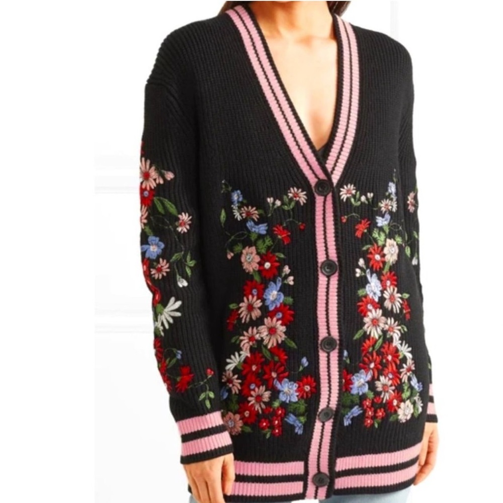 Maje Floral Embroidered Button Down Cardigan Size 1/ Small